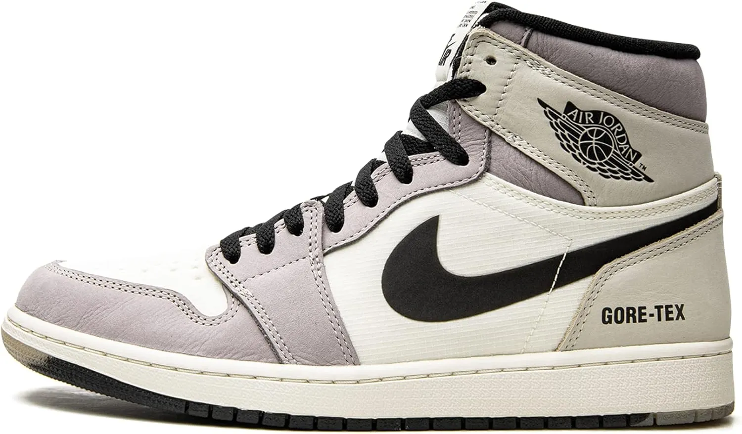 1 Retro High Element Gore-Tex Men's Basketball Shoe DB2889-001
