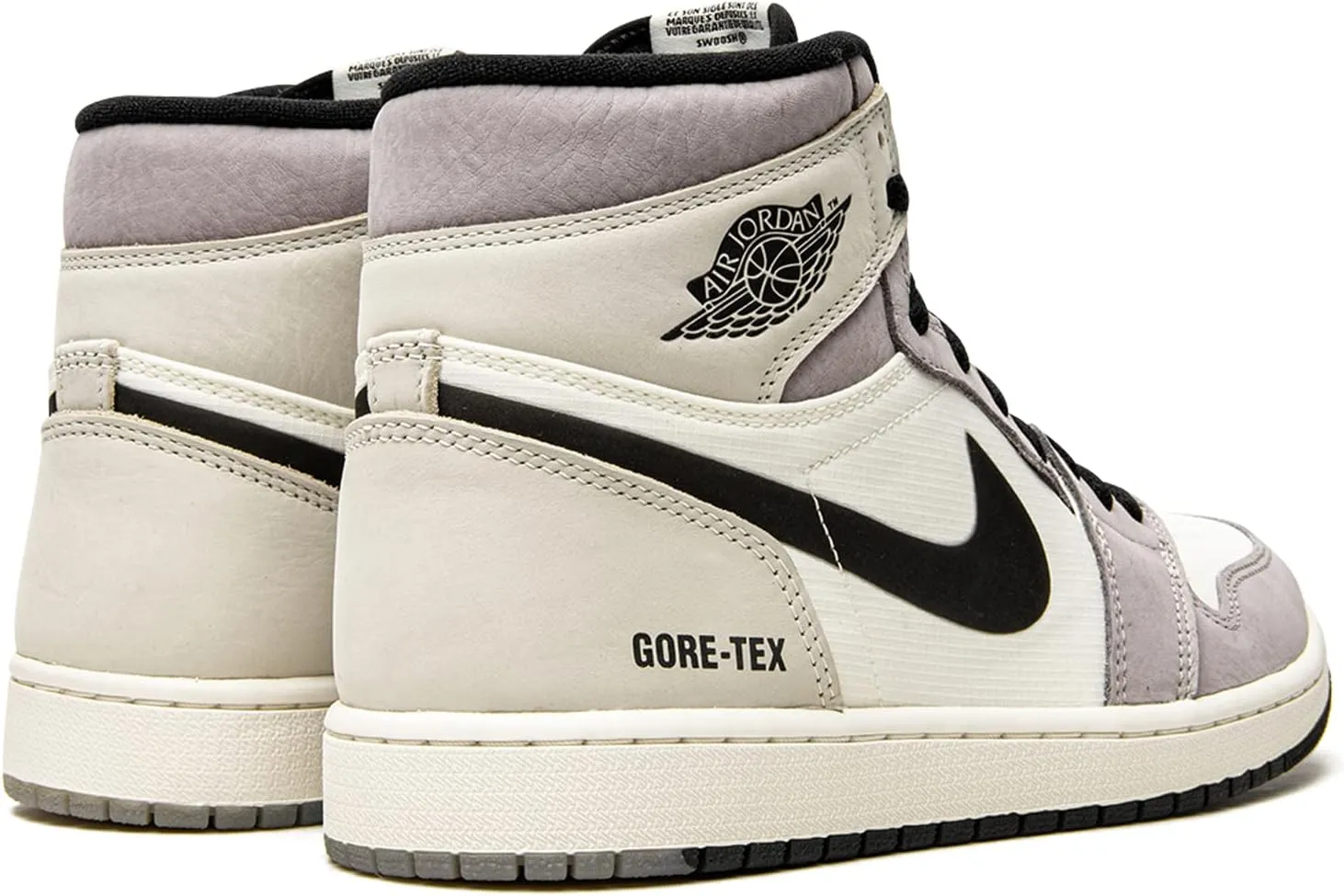 1 Retro High Element Gore-Tex Men's Basketball Shoe DB2889-001