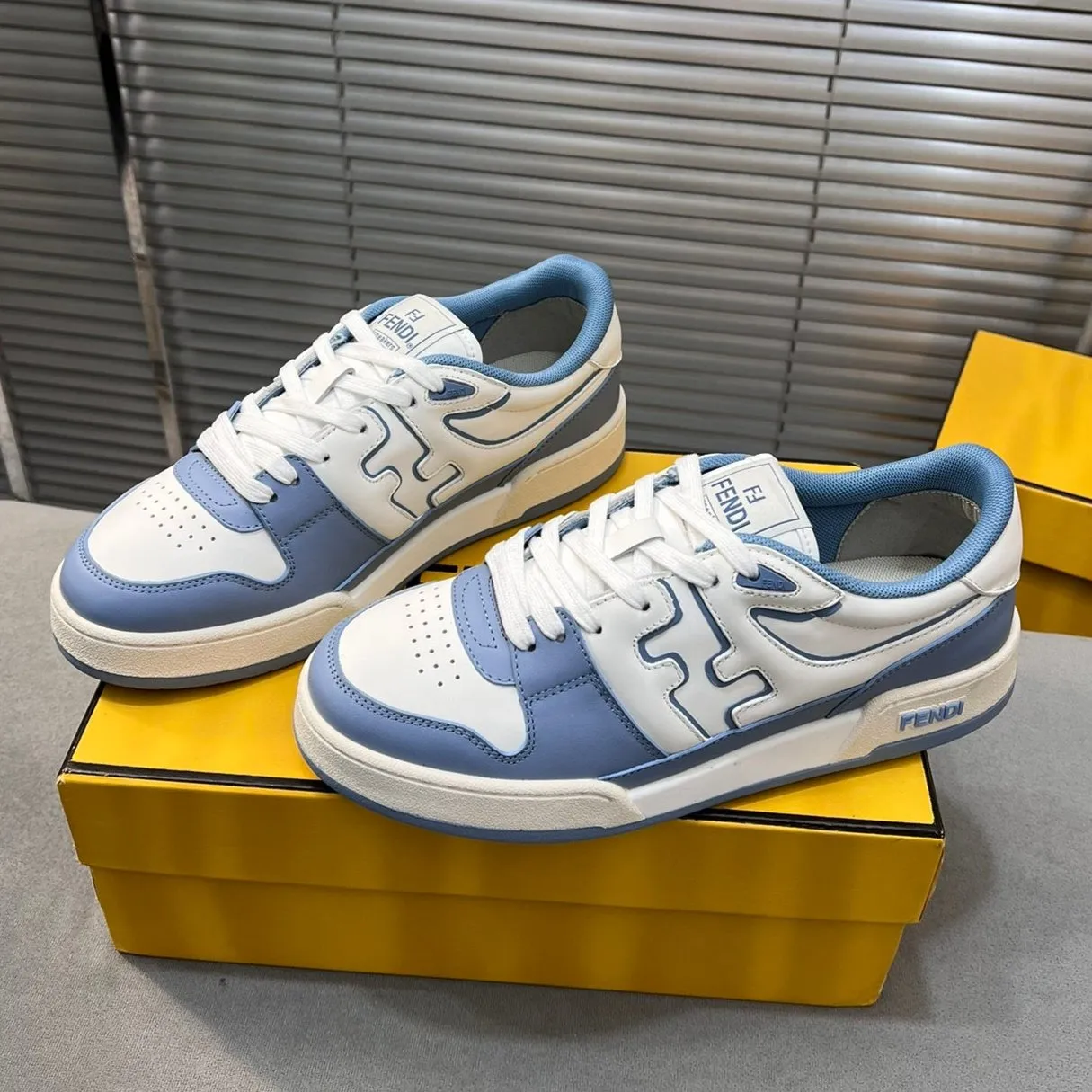 BLUE FENDI MIX IN FENDI LOW MATCH MESH All-in-one Final hours CALFSKIN CERULEAN TOPS AND WHITE