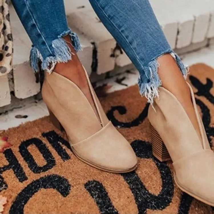 Comfortable and versatile orthopedic Boots