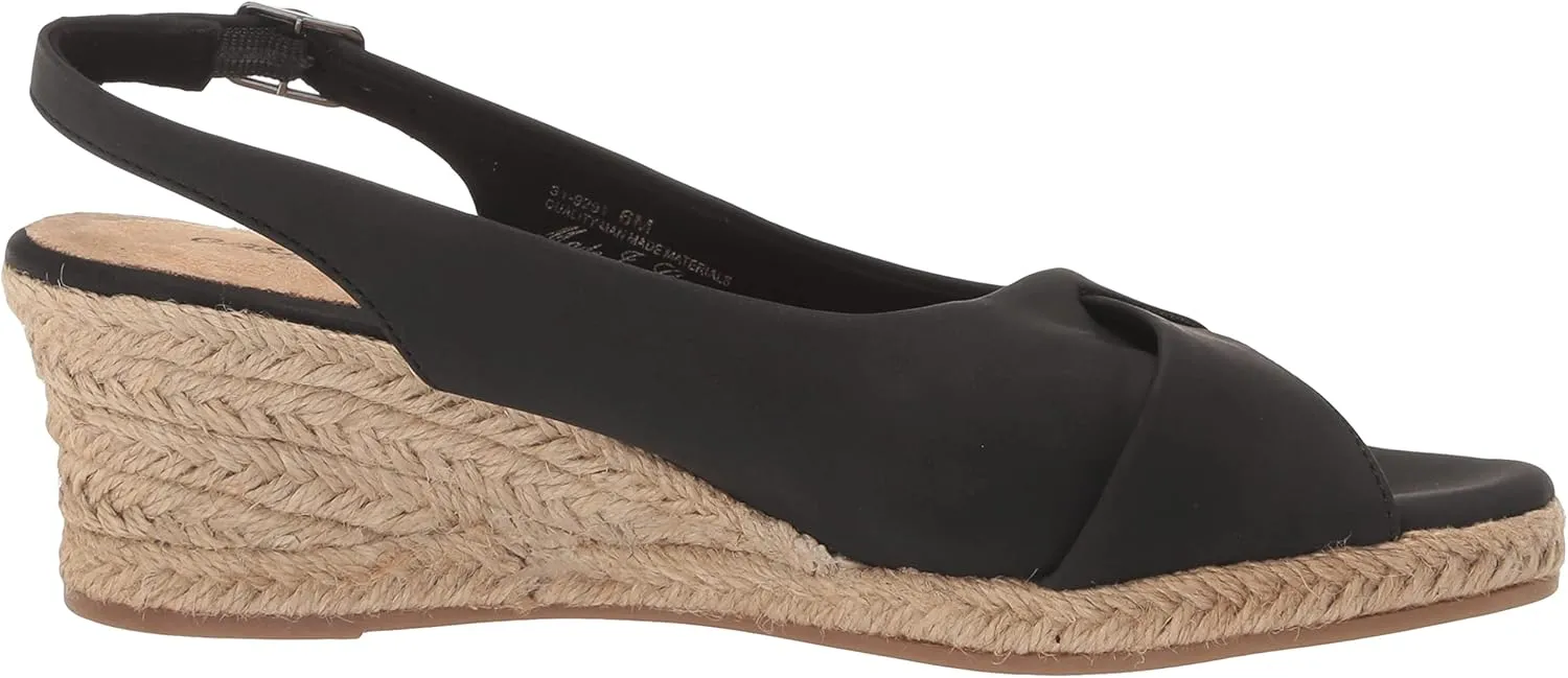 Easy Street Women's Devlin Sandal