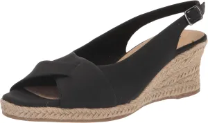 Easy Street Women's Devlin Sandal