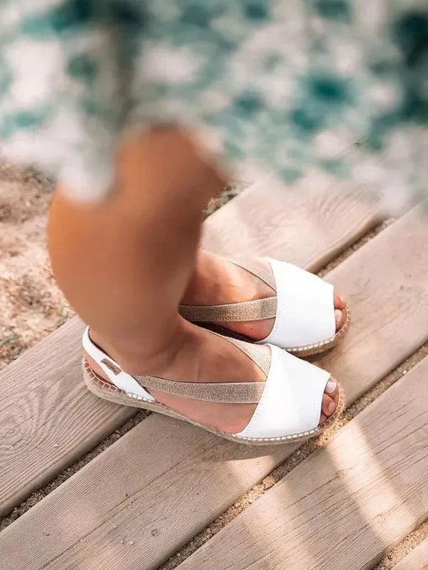 Etna Flat Leather Sandal