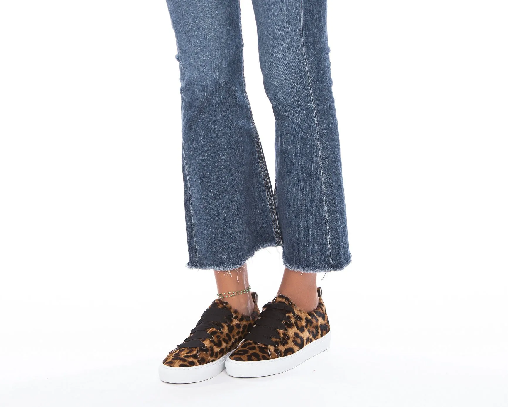 Flat Dakota - Efficient Leo Sneakers - Local delivery