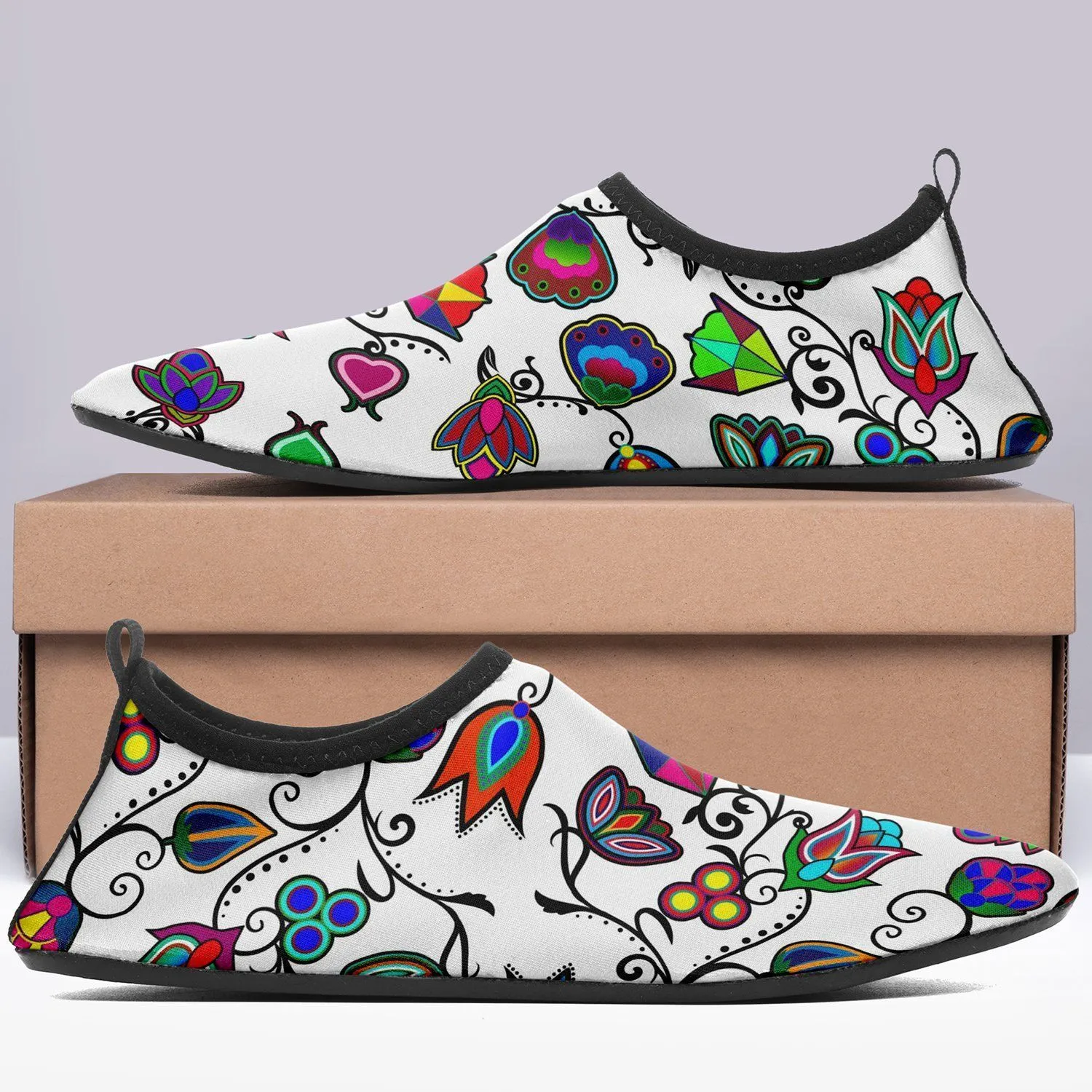 Indigenous Paisley White Kid's Sockamoccs