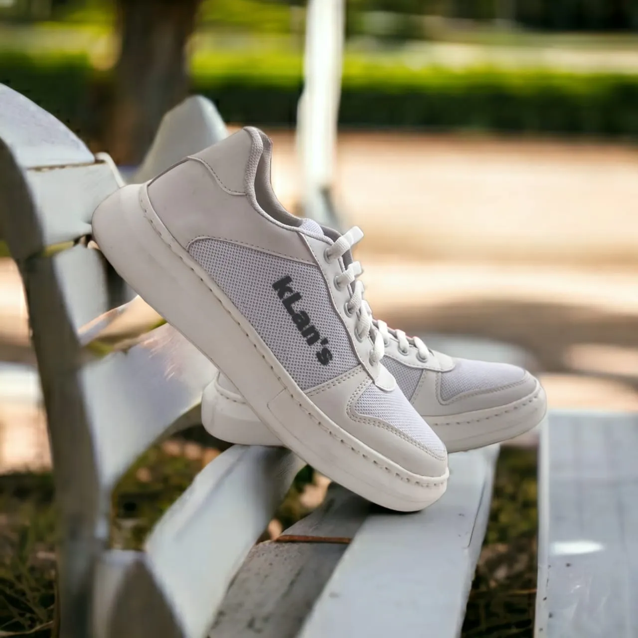 Klan's Sole Soft Sneaker- white