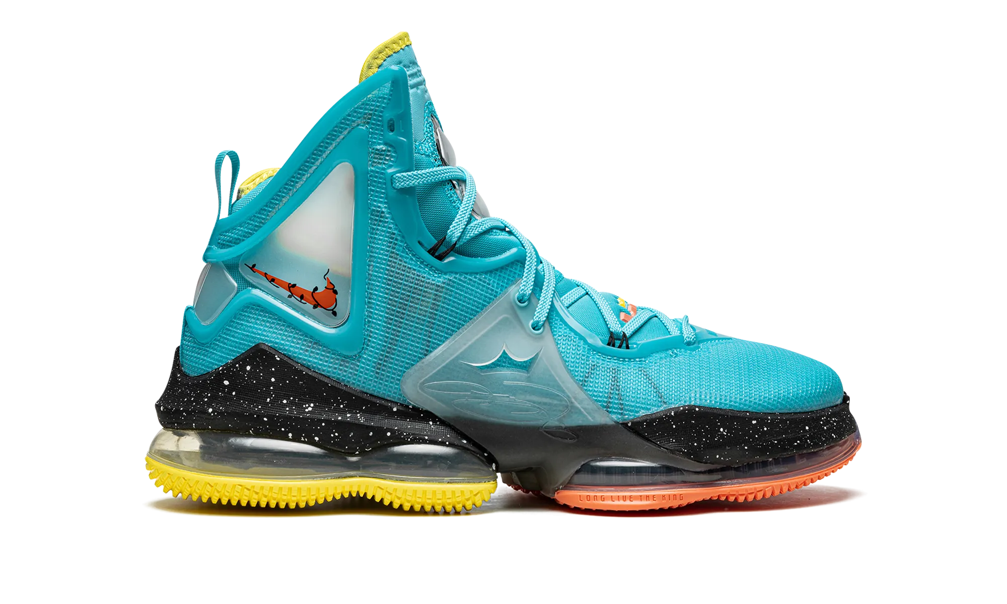 LeBron 19 "Christmas"
