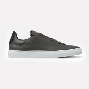 Legend Lo Top Sneaker / Charcoal-Black