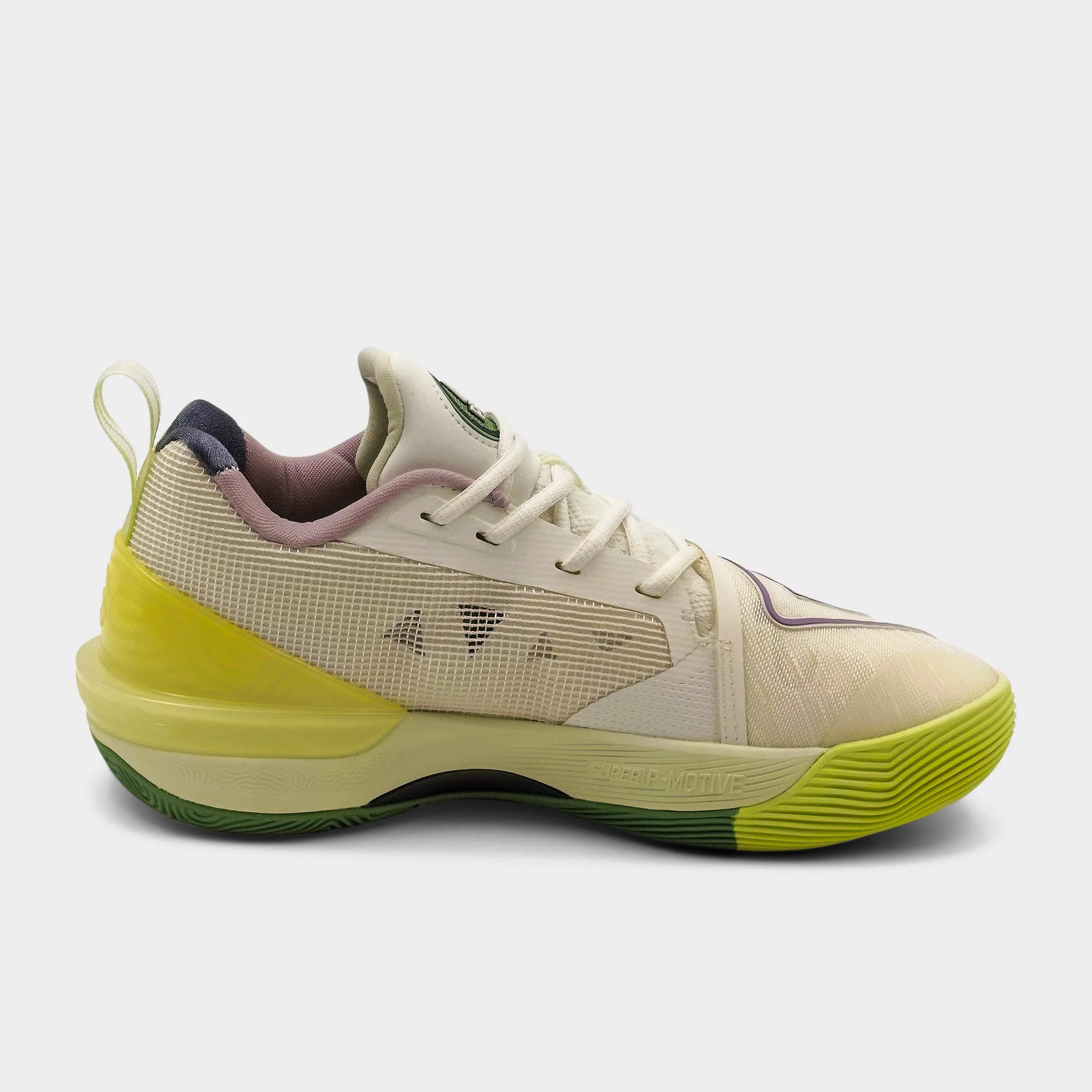 Men Basketball Shoe