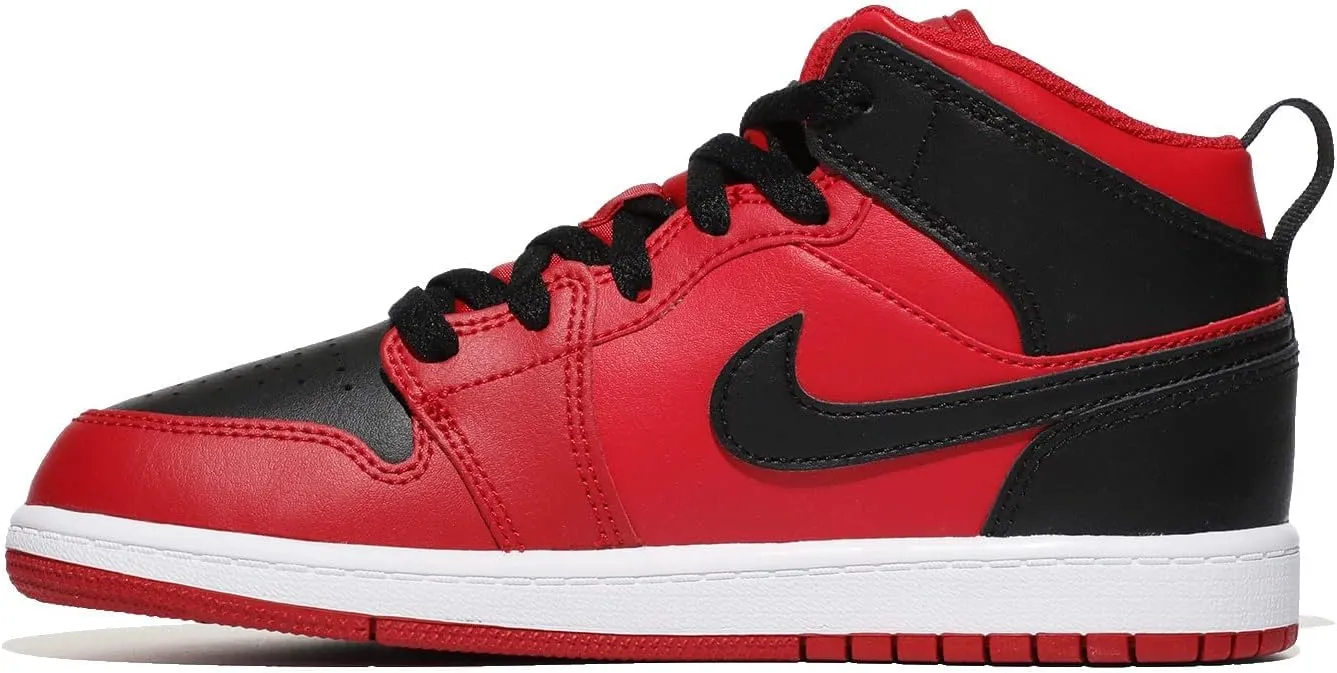 NIKE Boy's Basketball Shoe