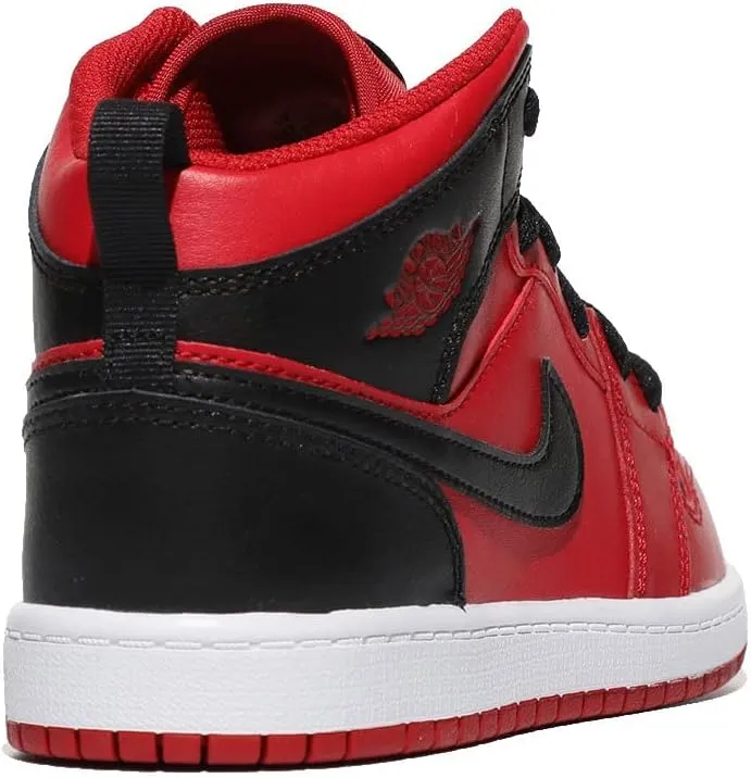 NIKE Boy's Basketball Shoe