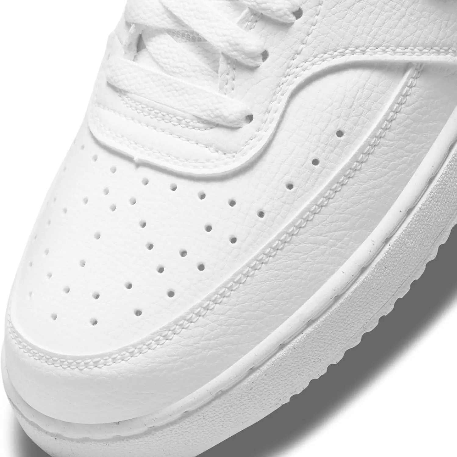 NIKE Men's Basketball Shoe