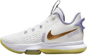 Nike Men's Basketball Shoe