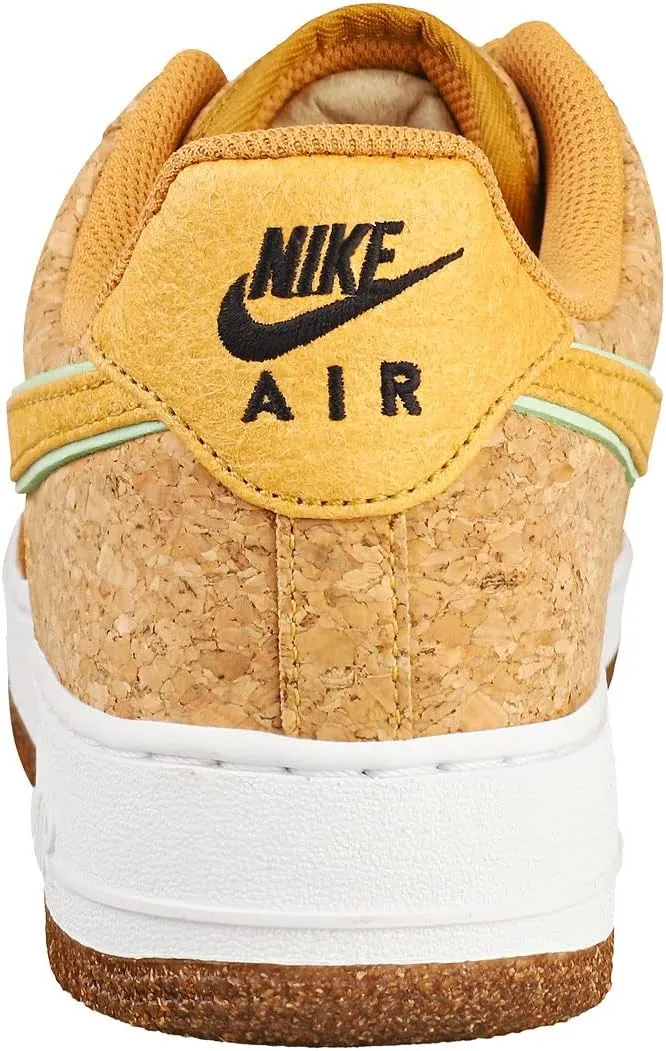 Nike Men's Basketball Shoe