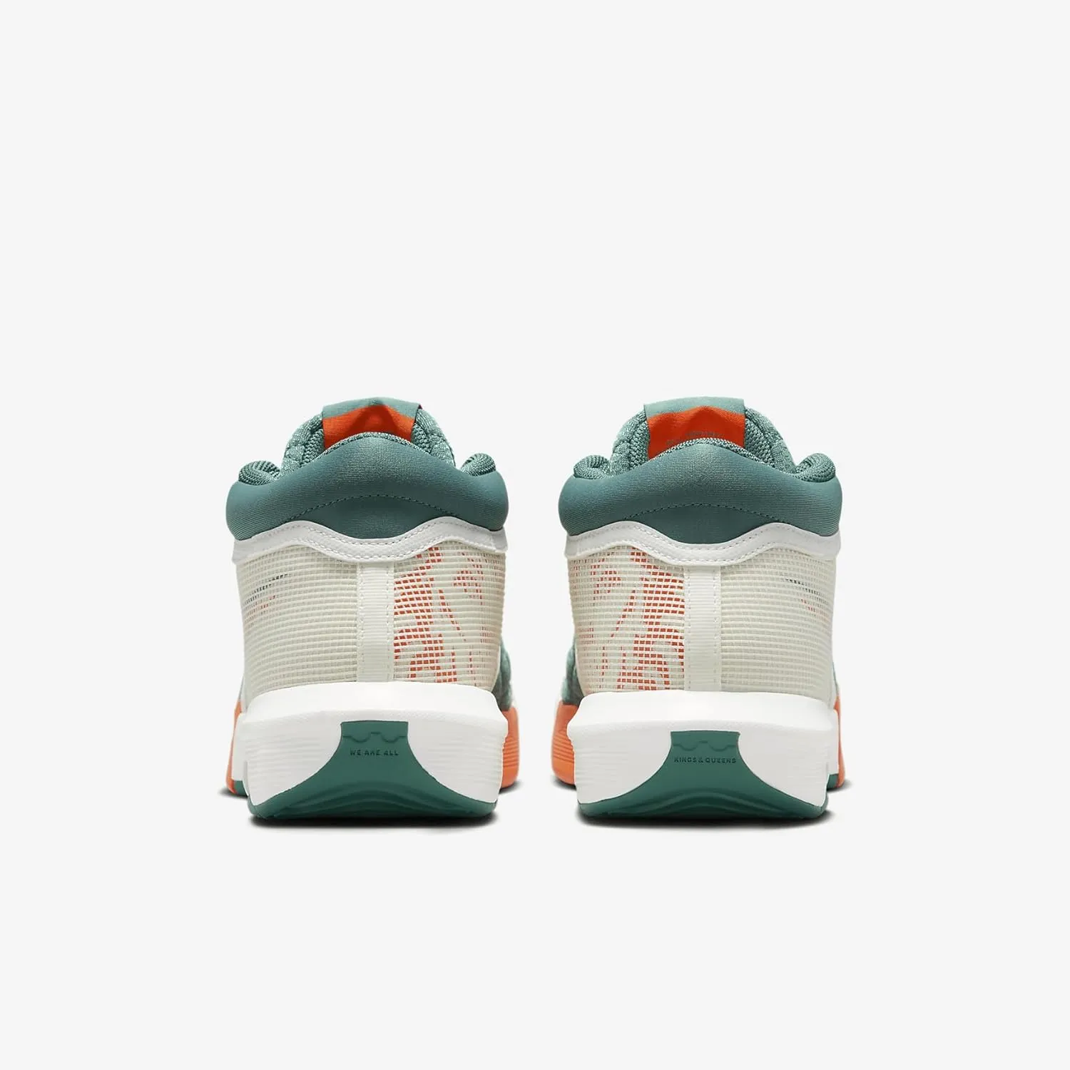 Nike Men's Basketball Shoe
