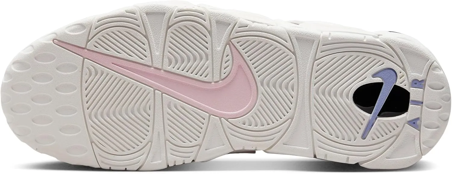 Nike Men's Basketball Shoe