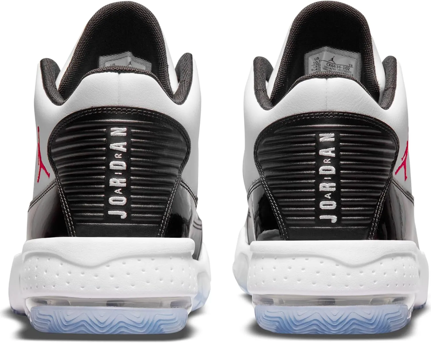 NIKE Men's Basketball Shoe