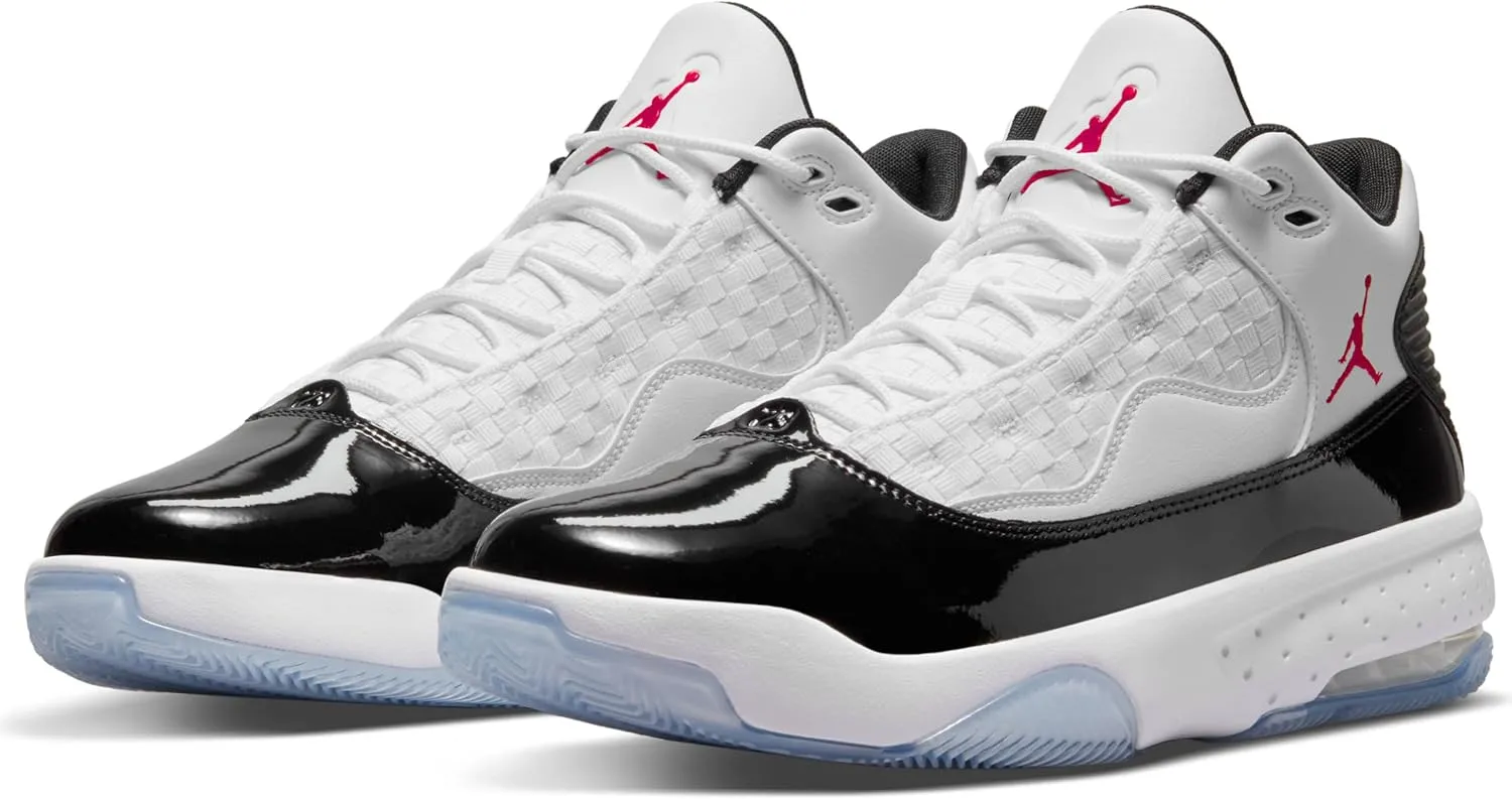 NIKE Men's Basketball Shoe