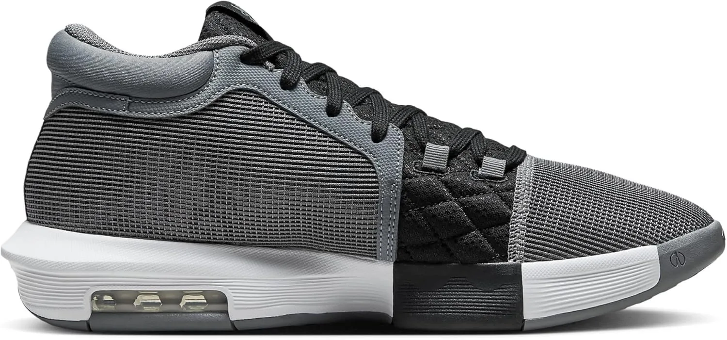 Nike Men's Basketball Shoe