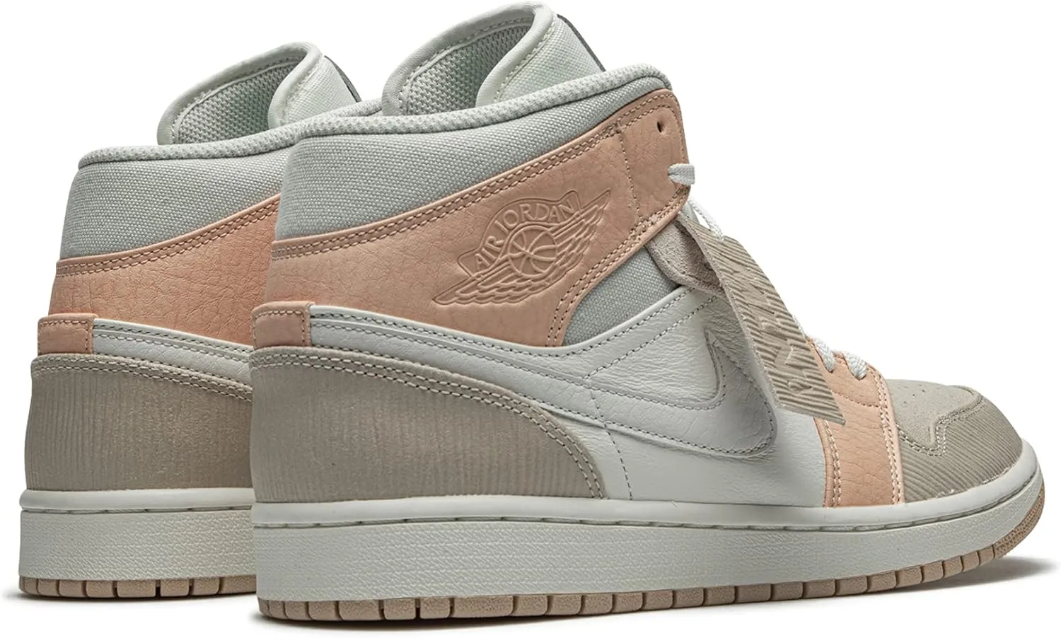 Nike Men's Basketball Shoe
