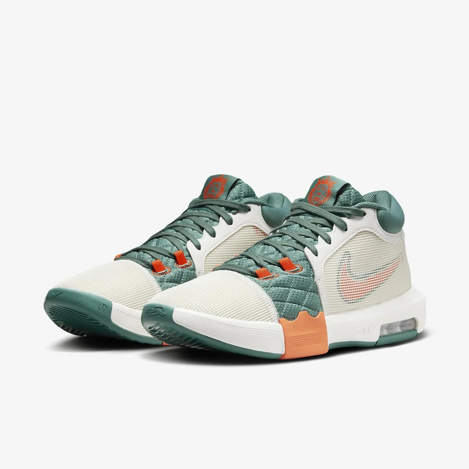 Nike Men's Basketball Shoe