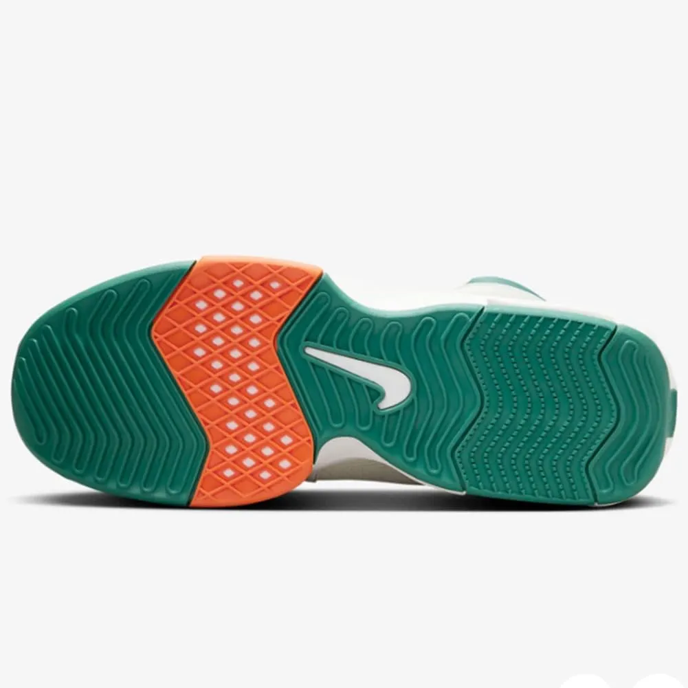 Nike Men's Basketball Shoe