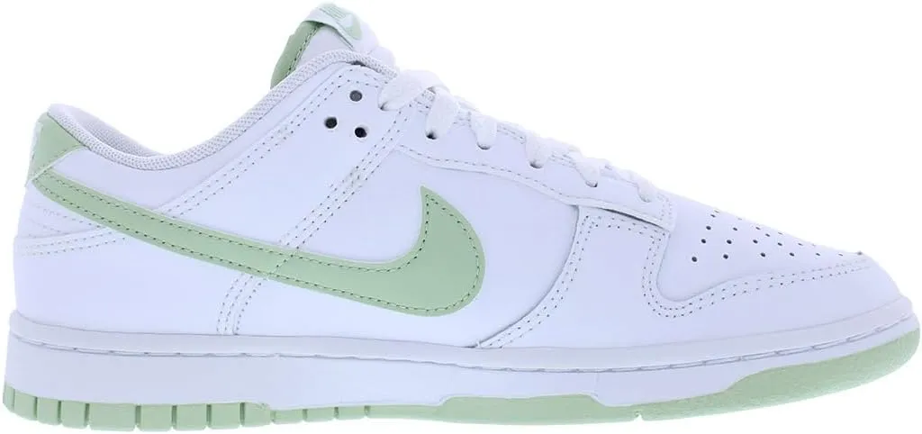Nike Men's Dunk Low Retro Basketball Shoe