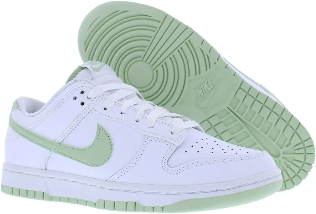 Nike Men's Dunk Low Retro Basketball Shoe