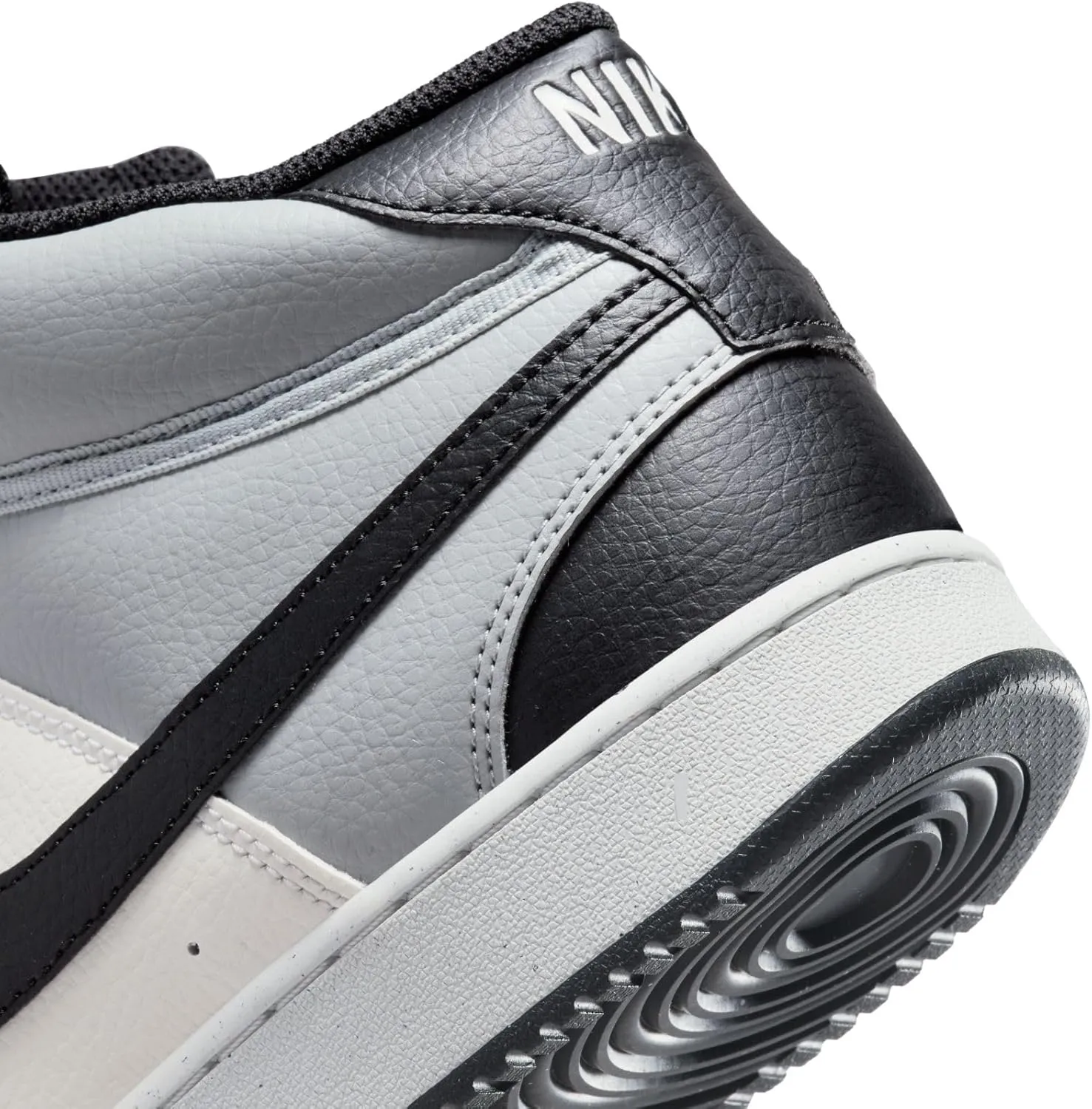 Nike Men's Low-top Walking Shoe