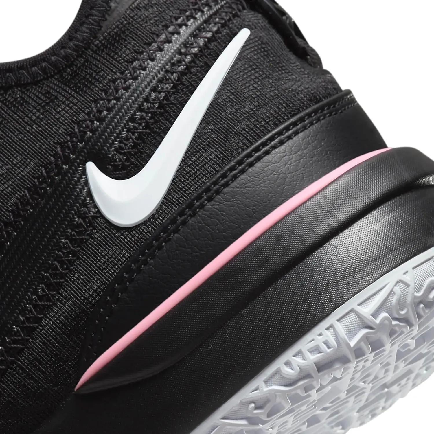 Nike Men's Modern