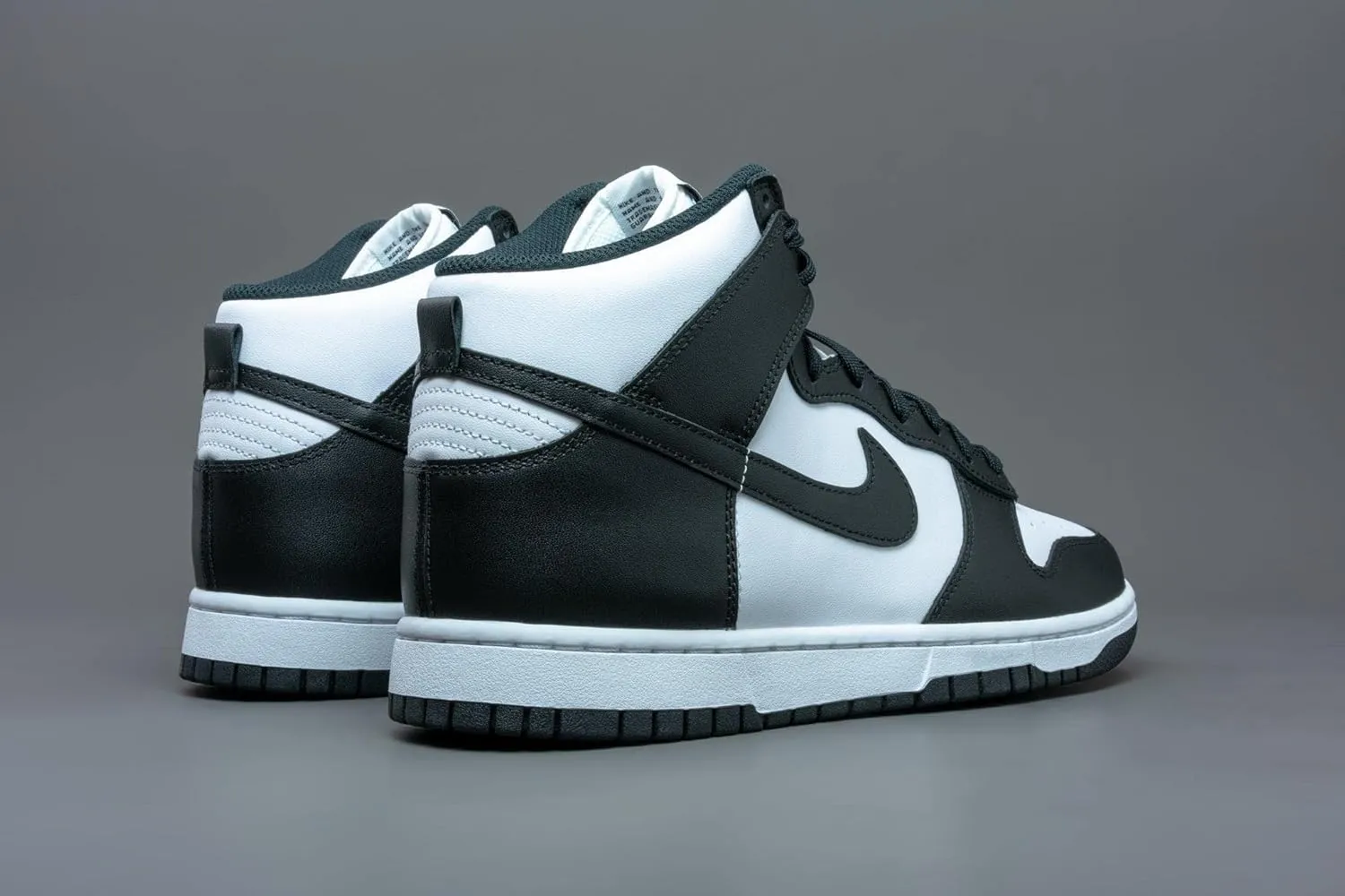 Nike Unisex-Adult Vintage