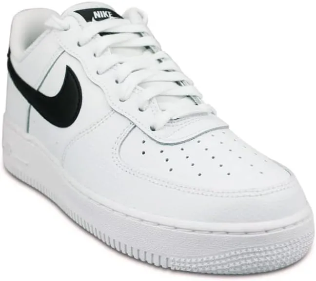 Nike Women's Basketball Shoe