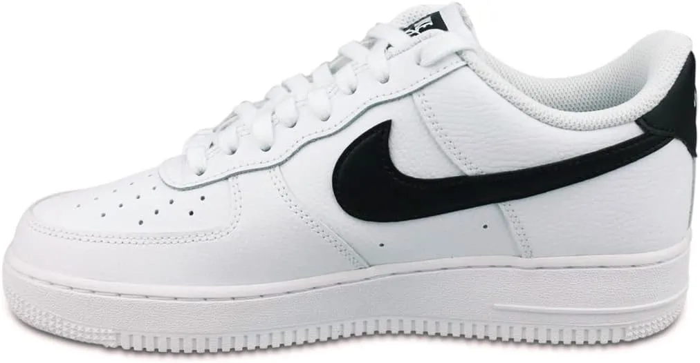 Nike Women's Basketball Shoe