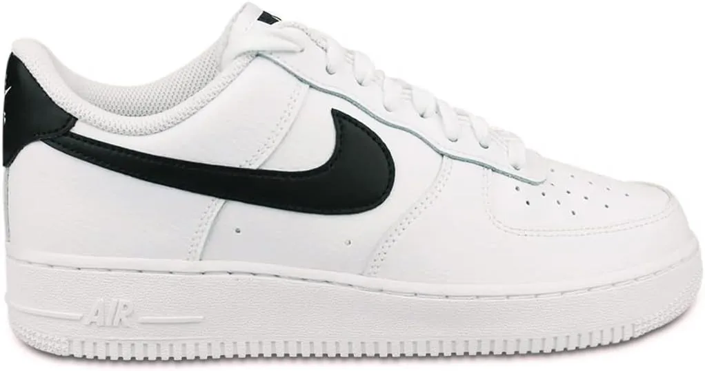 Nike Women's Basketball Shoe