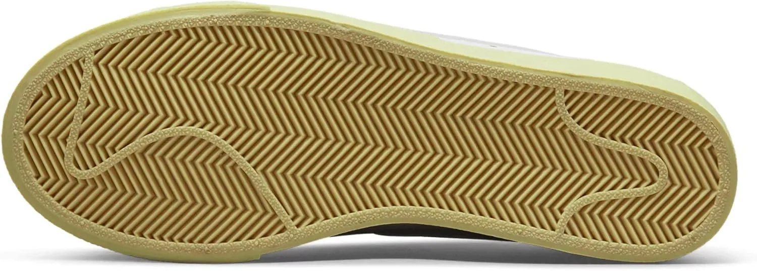 NIKE Women's Flex Supreme TR 5 Cross Training Shoe
