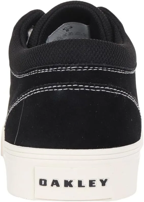 Oakley Men's Banks Low Sneaker