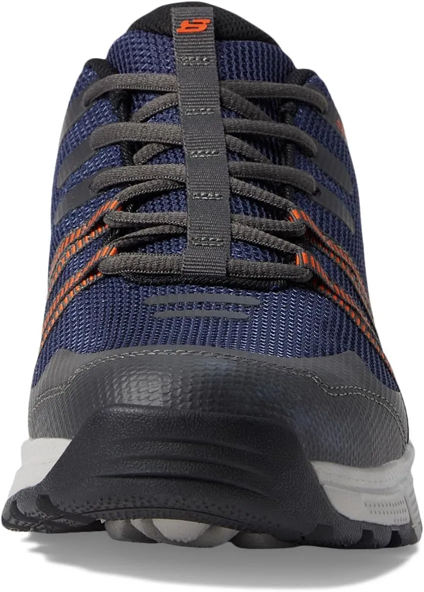 Skechers Men's Summits at Twin Bridges Sneaker