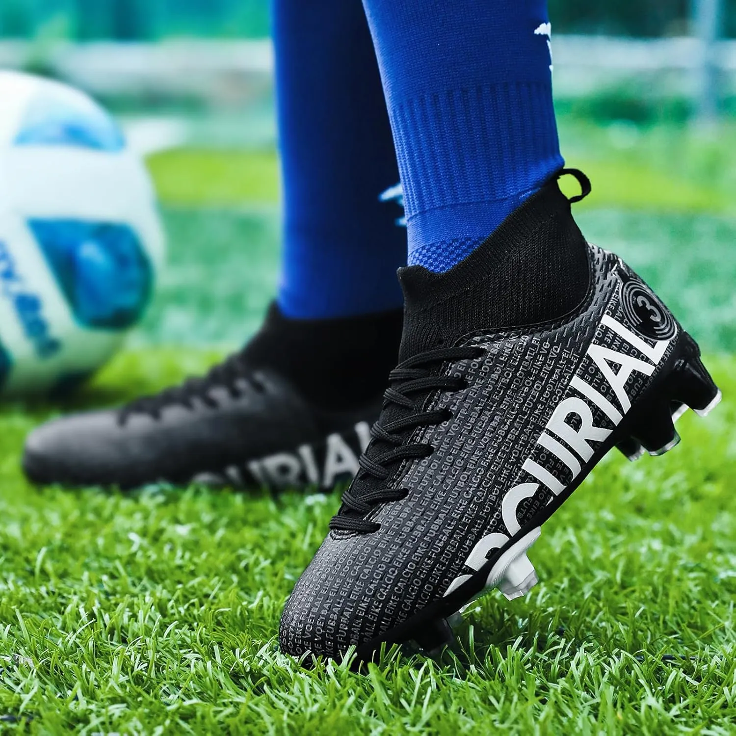 Unisex Football Shoes Sports Training Wear-Resistant Outdoor Lawn Games Soccer Shoes