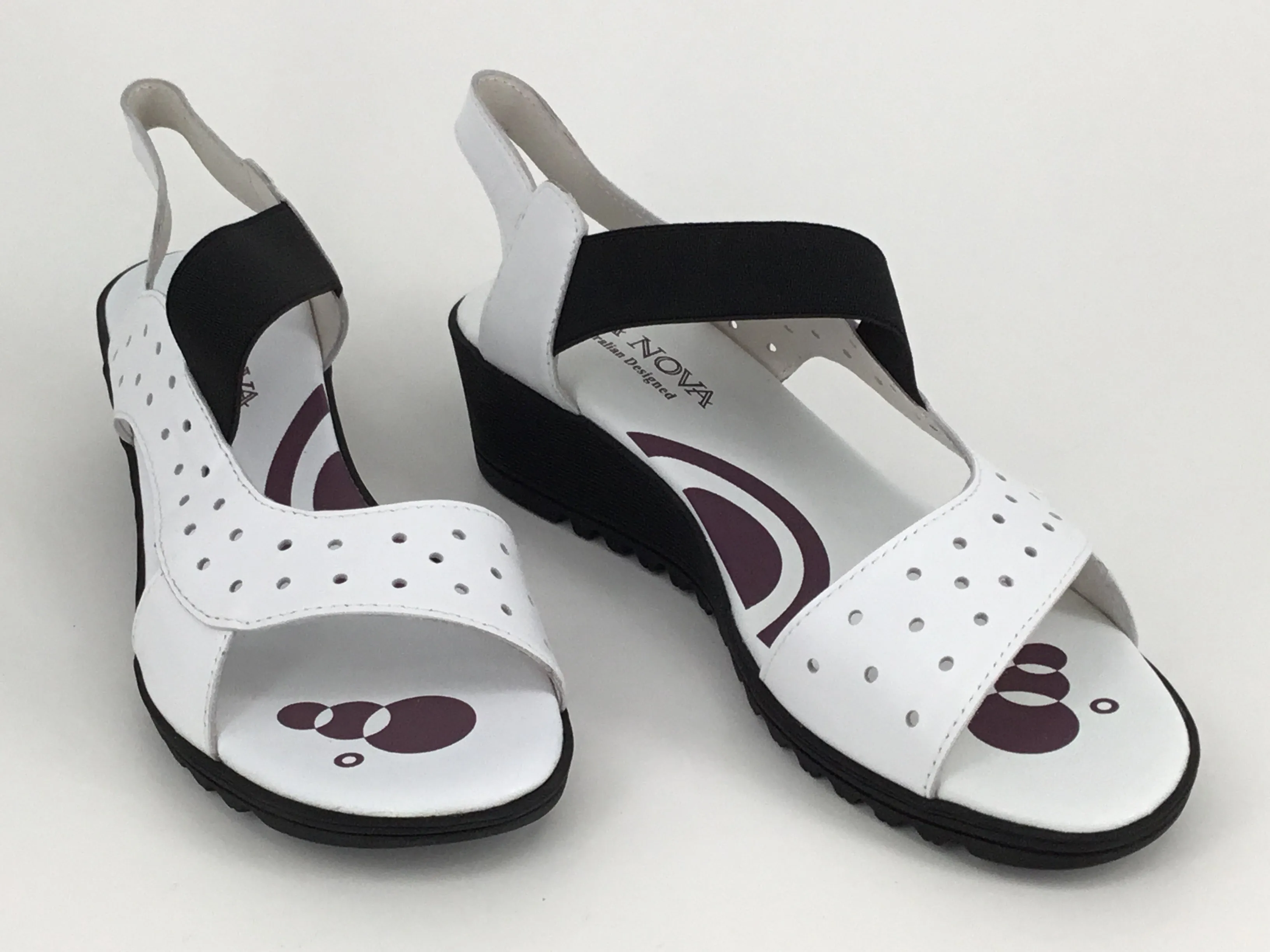 Via Nova Iconic available in 6 colours